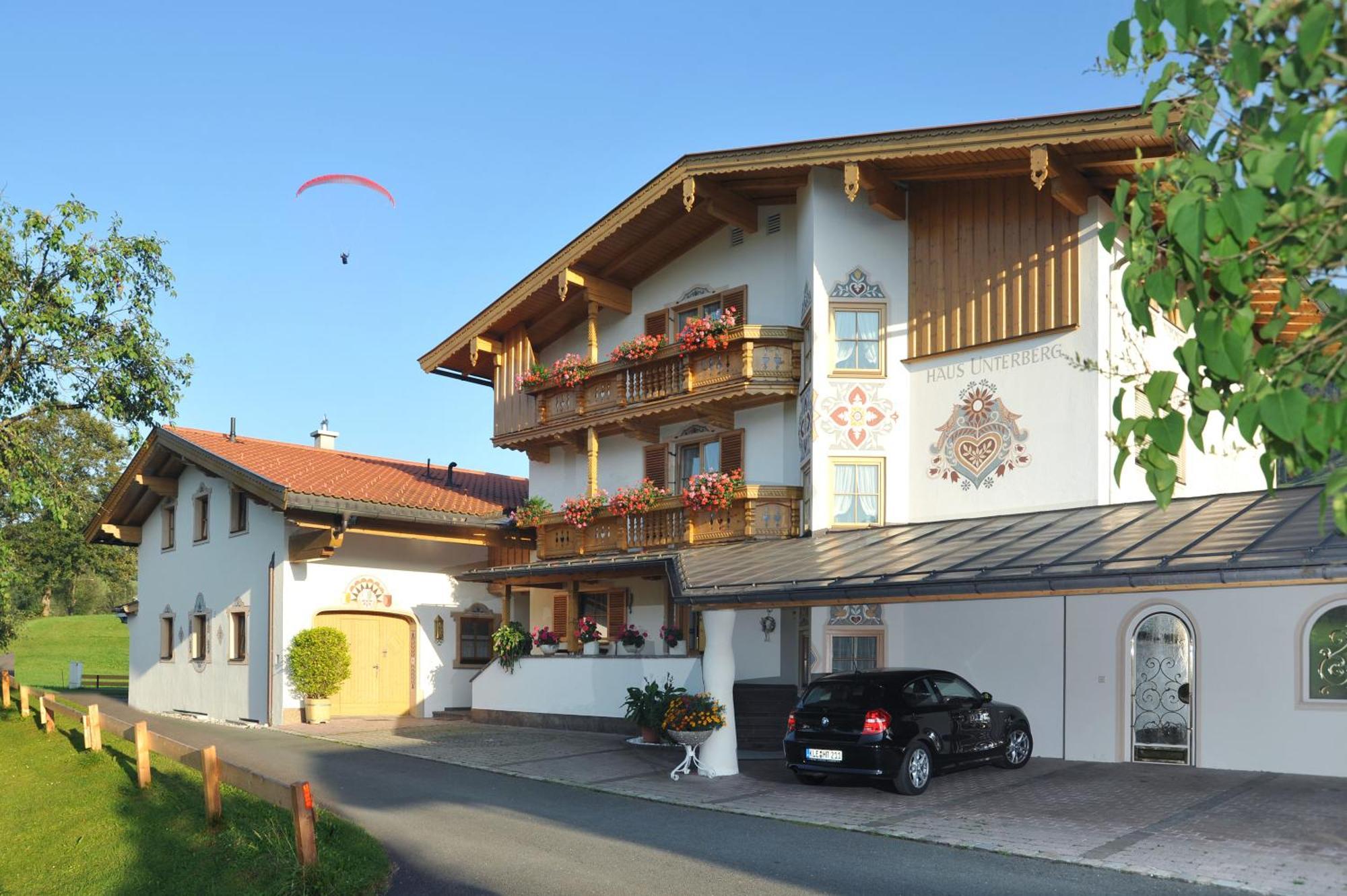 Haus Unterberg Hotel Kossen Exterior photo