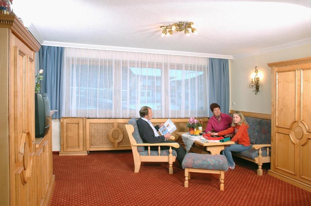 Haus Unterberg Hotel Kossen Room photo